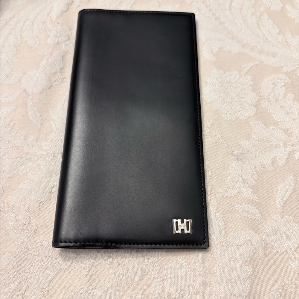 Salvatore Ferragamo long wallet - LNC